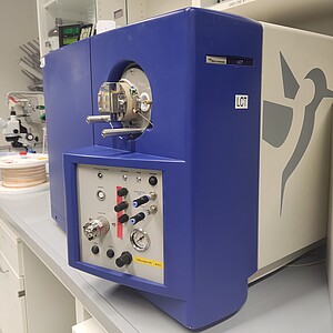 Mass spectrometer LCT
