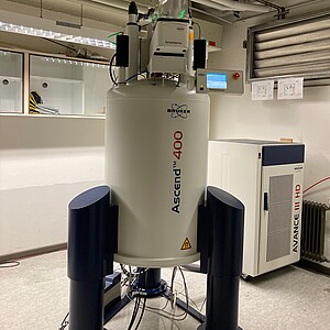 NMR spectrometer AVANCE III HD FoodScreener