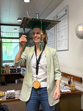 Kira Schamoni-Kast at defense